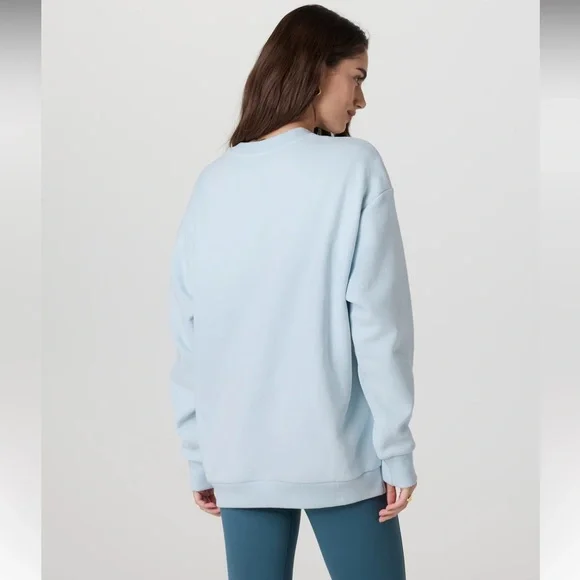 🩶Vuori Restore Oversized Crew 2.0 - Picture 3 of 9